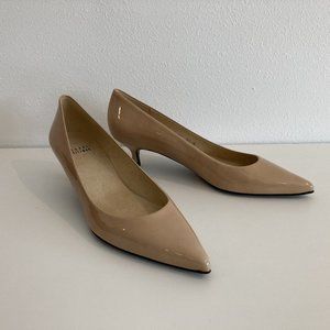 Stuart Weitzman Poco Leather Pumps (nude)
